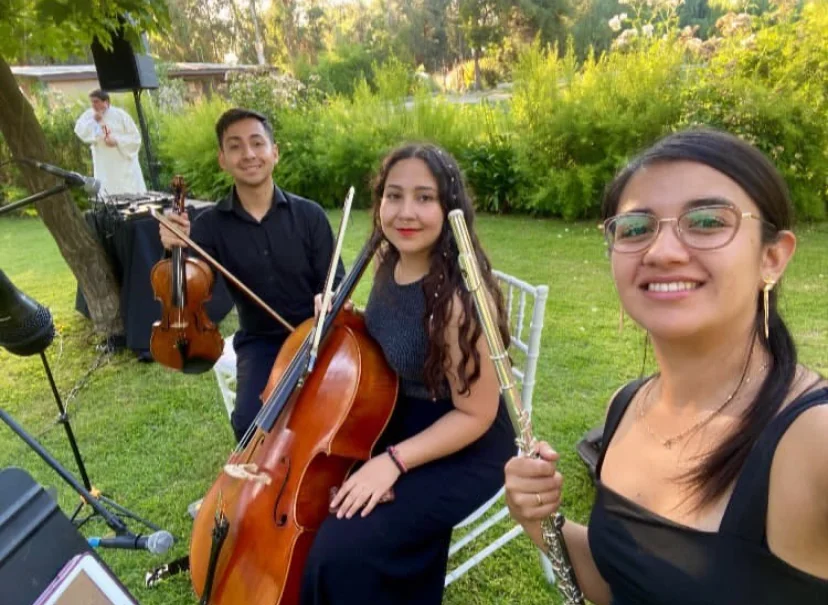 Anita Espinoza Cello VI